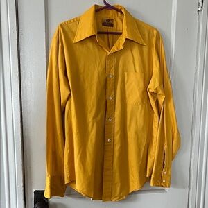 Vnt 70’s Van Heusen Harvest Gold Button-Up Tapered Shirt